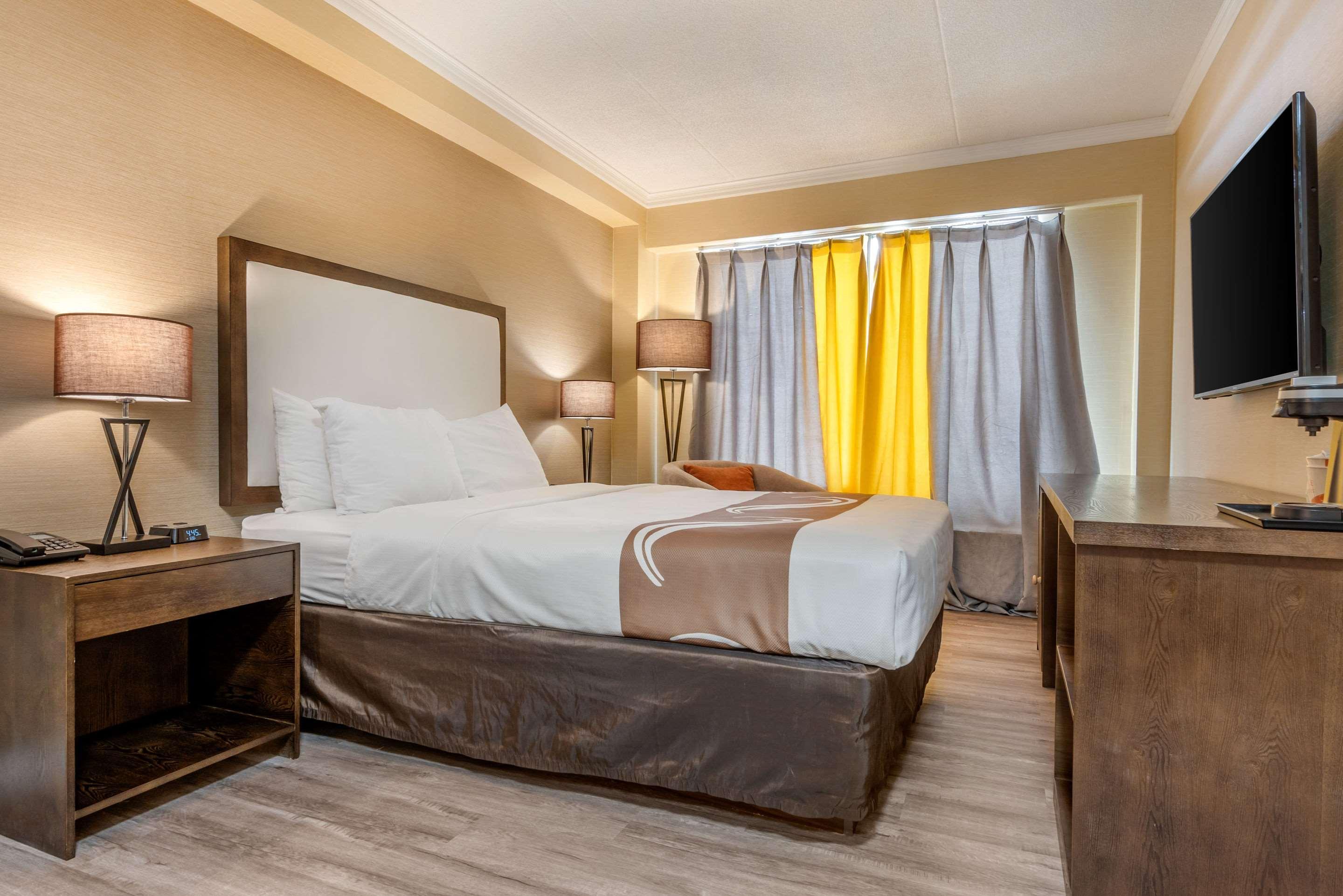 Quality Inn & Suites Niagara Falls Exteriér fotografie