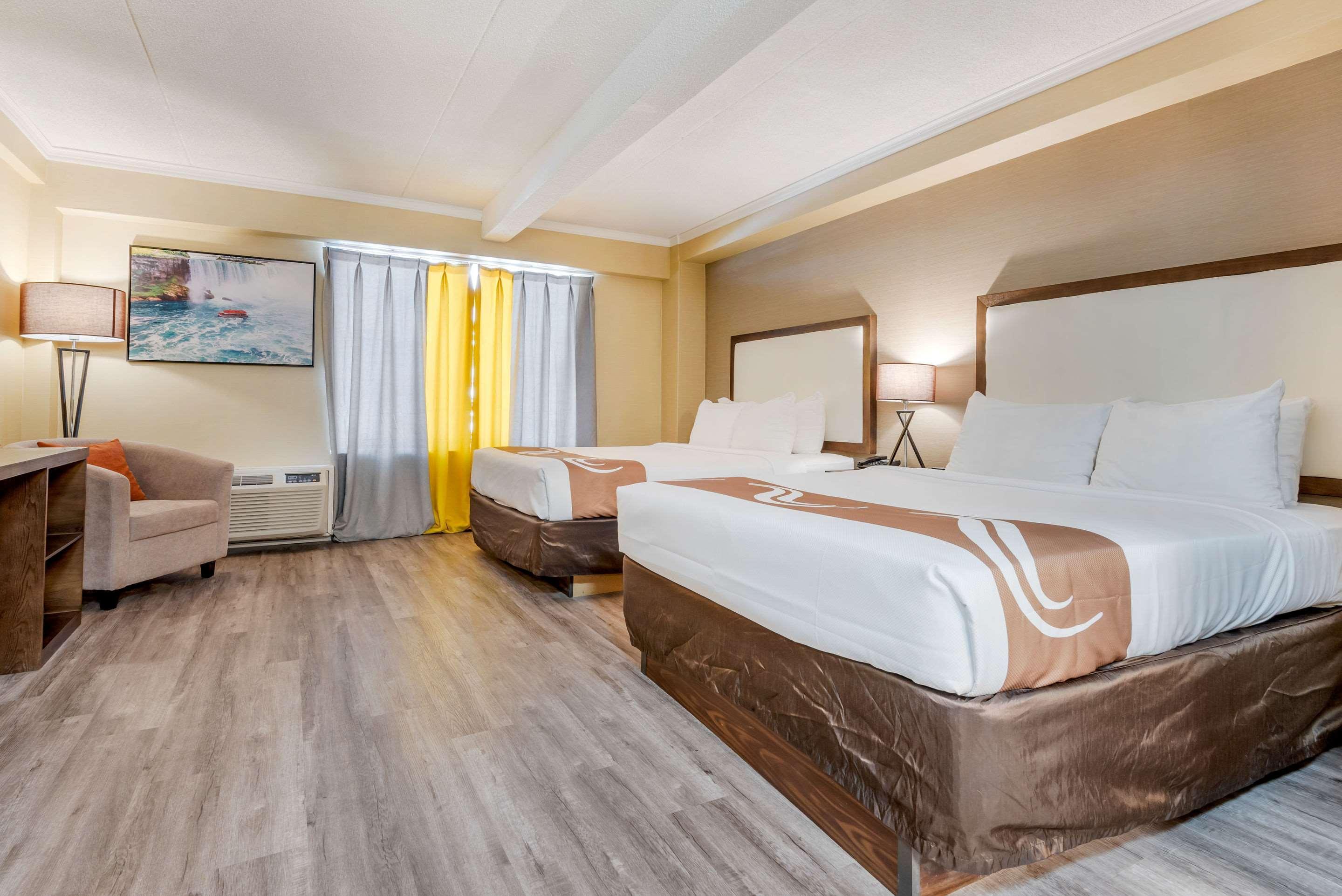 Quality Inn & Suites Niagara Falls Exteriér fotografie