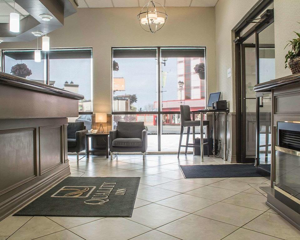 Quality Inn & Suites Niagara Falls Exteriér fotografie