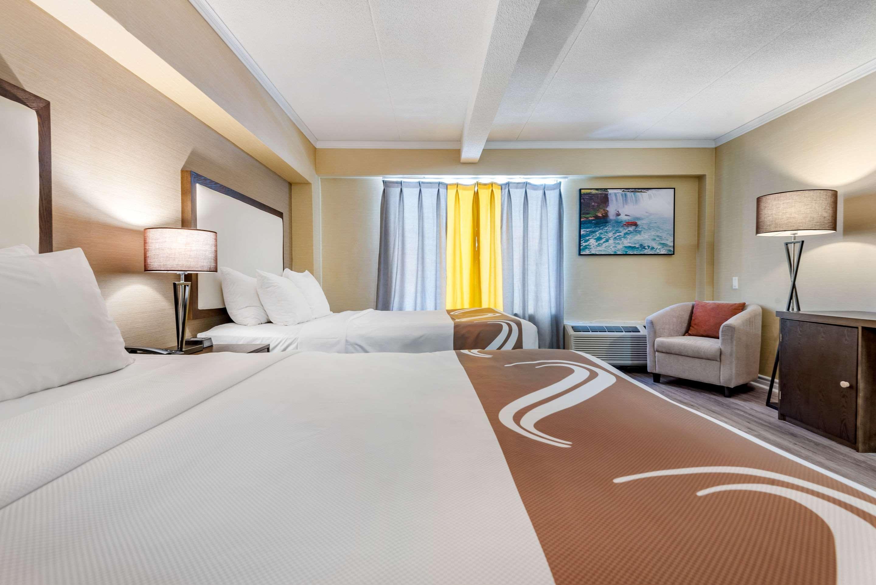 Quality Inn & Suites Niagara Falls Exteriér fotografie
