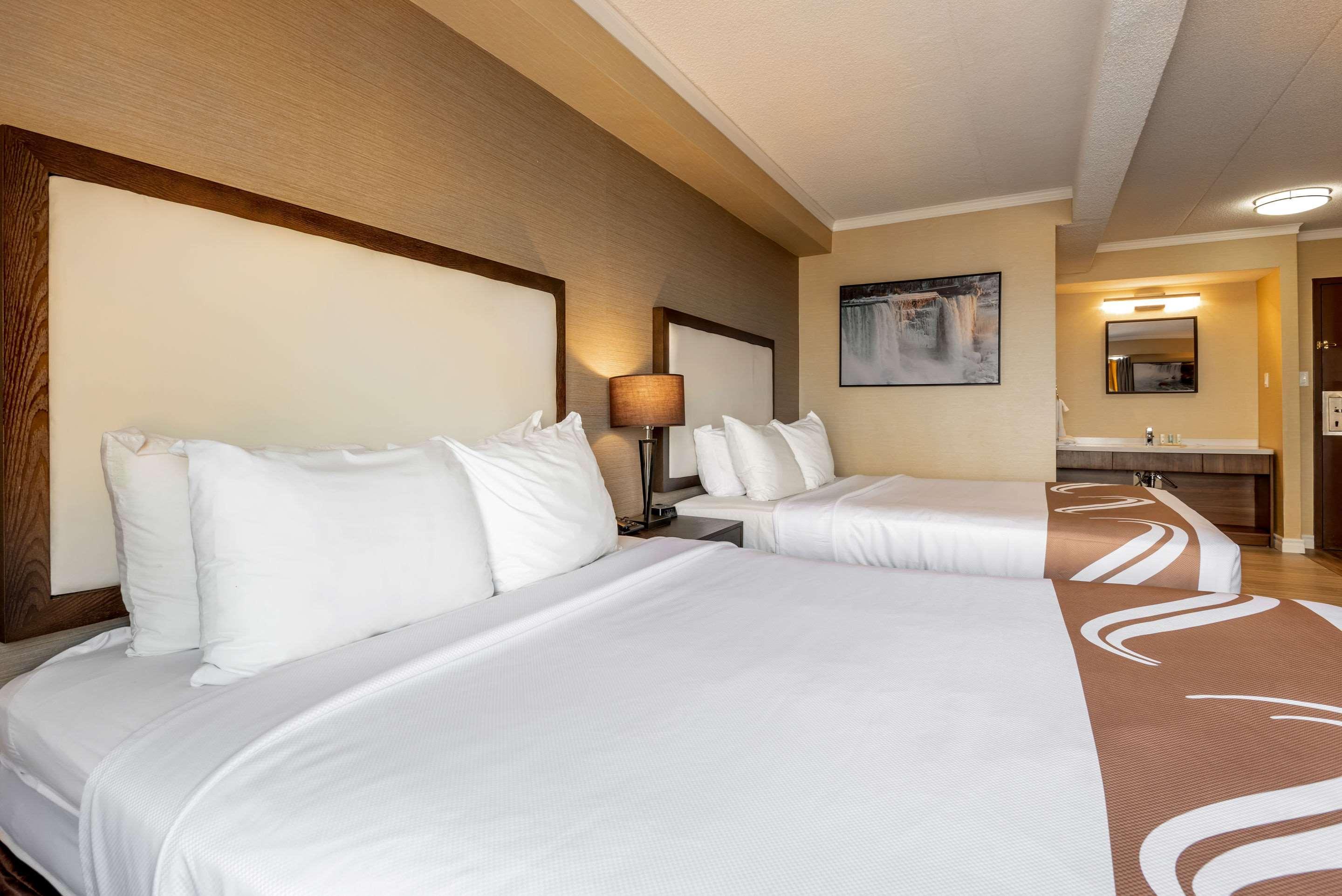Quality Inn & Suites Niagara Falls Exteriér fotografie