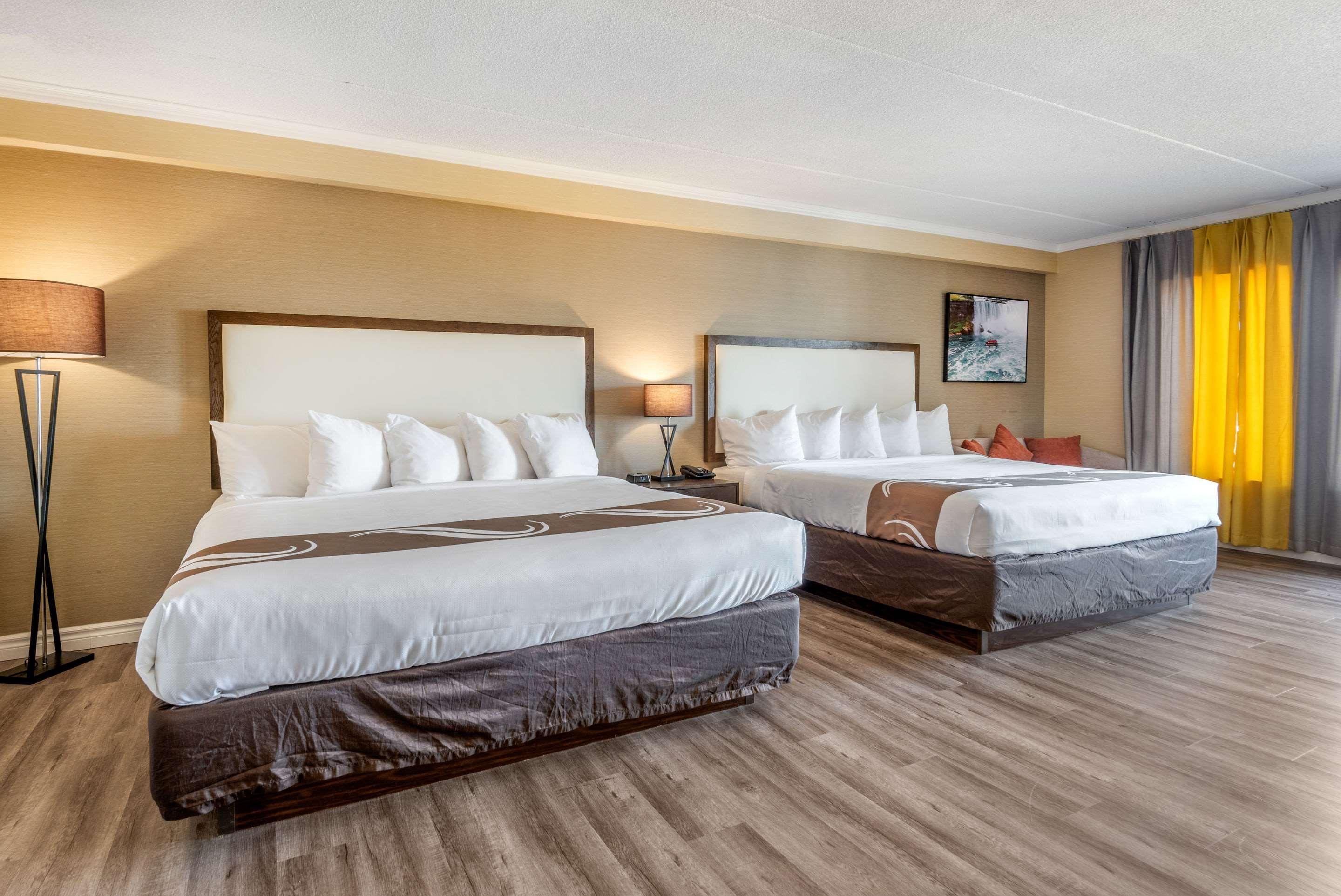 Quality Inn & Suites Niagara Falls Exteriér fotografie