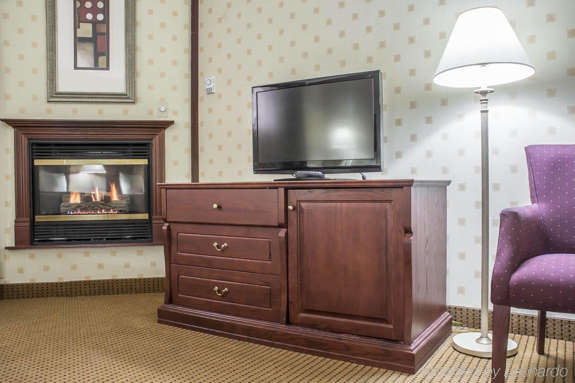 Quality Inn & Suites Niagara Falls Exteriér fotografie
