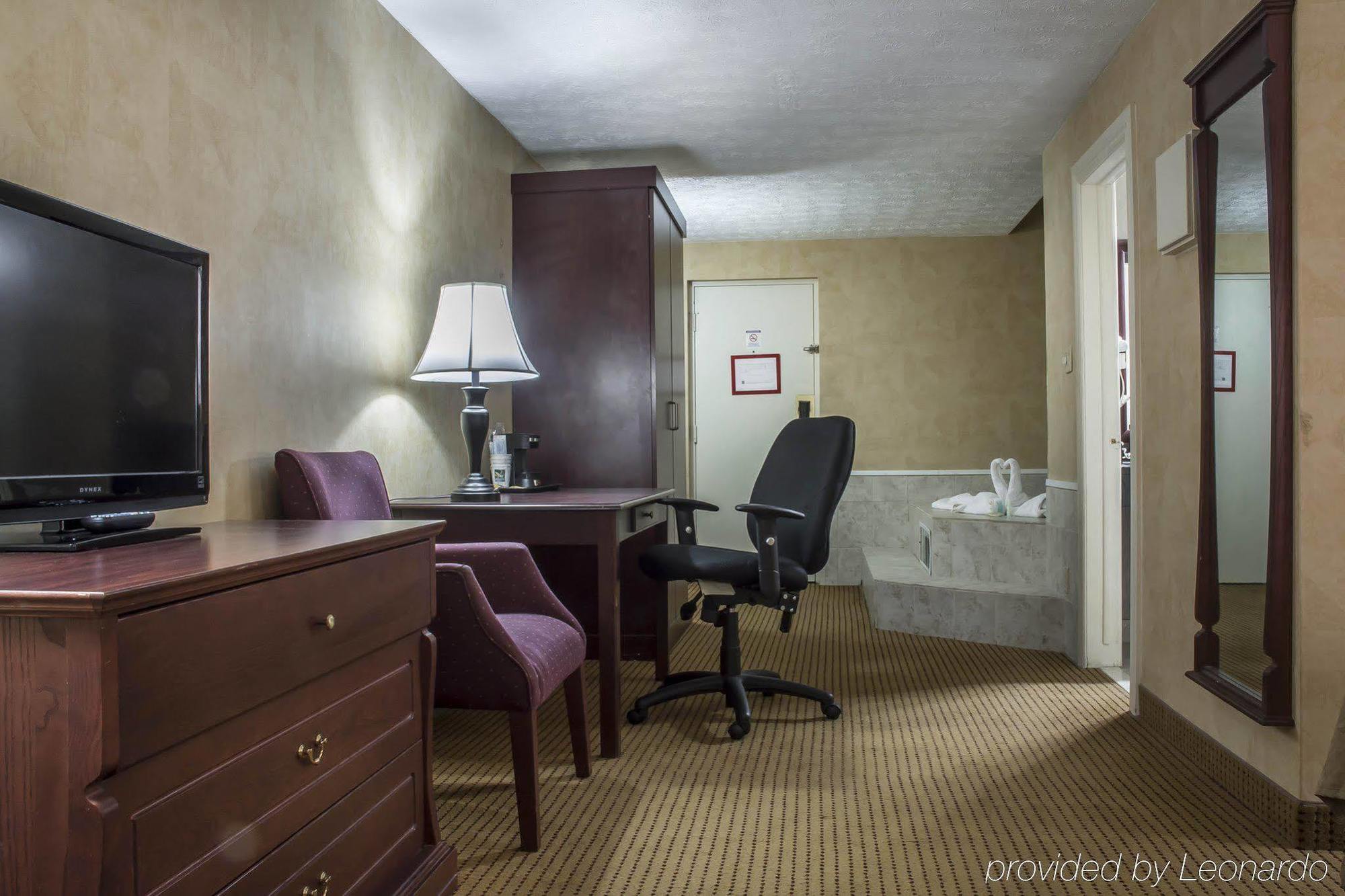 Quality Inn & Suites Niagara Falls Exteriér fotografie